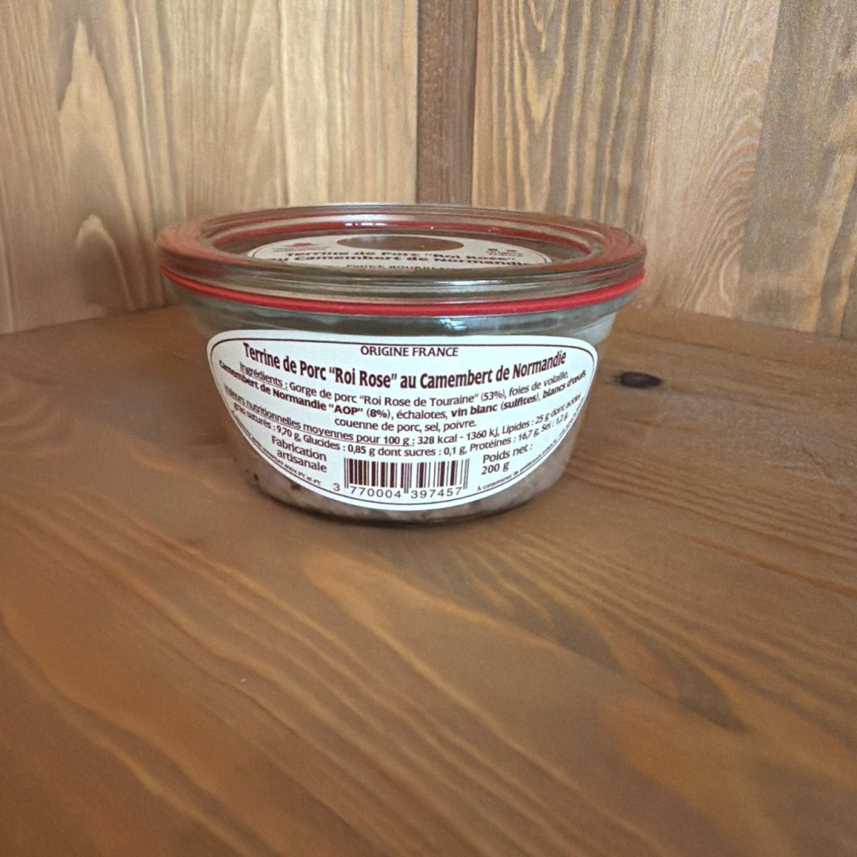 Terrine de porc « Roi Rose » au camembert de Normandie — produit artisanal du terroir français, Origine France