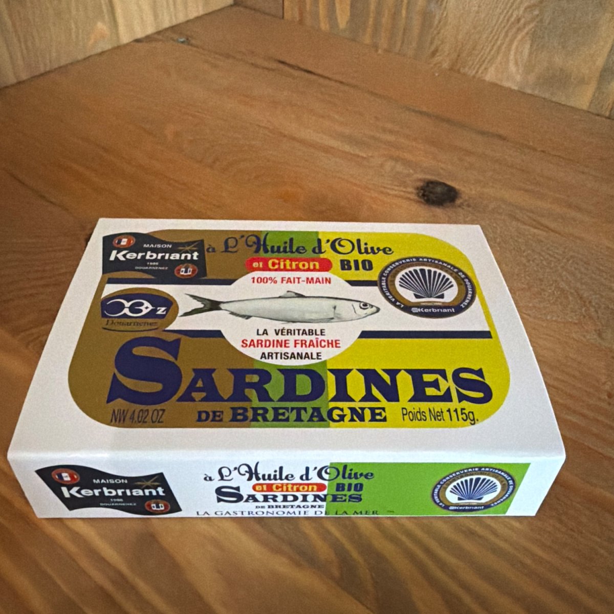 Sardines de Bretagne à l'huile d'olive et citron bio — produit artisanal du terroir français, Origine France